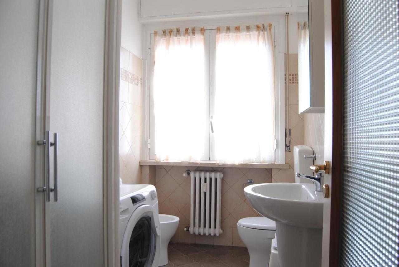 Gaiavacanze Beach Apartment บอร์ดิเกรา ภายนอก รูปภาพ