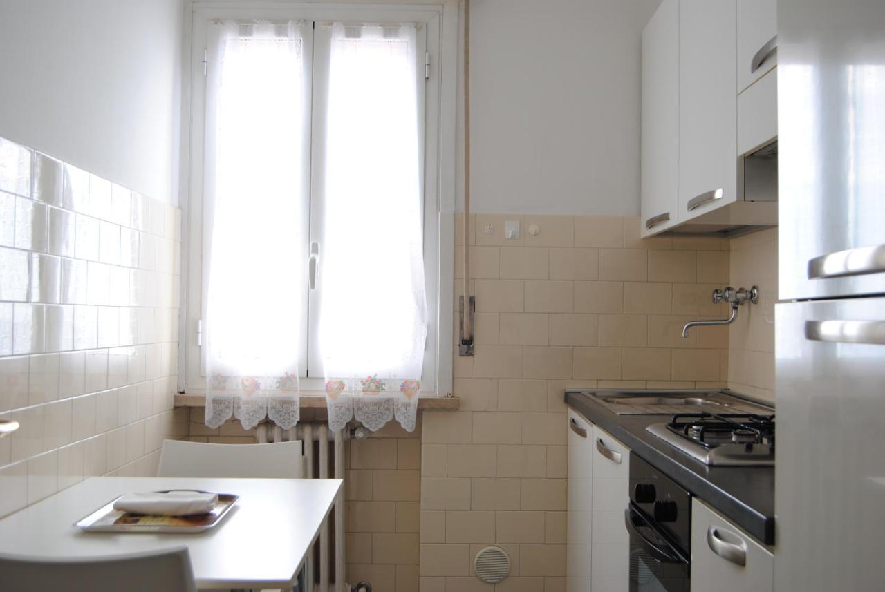 Gaiavacanze Beach Apartment บอร์ดิเกรา ภายนอก รูปภาพ